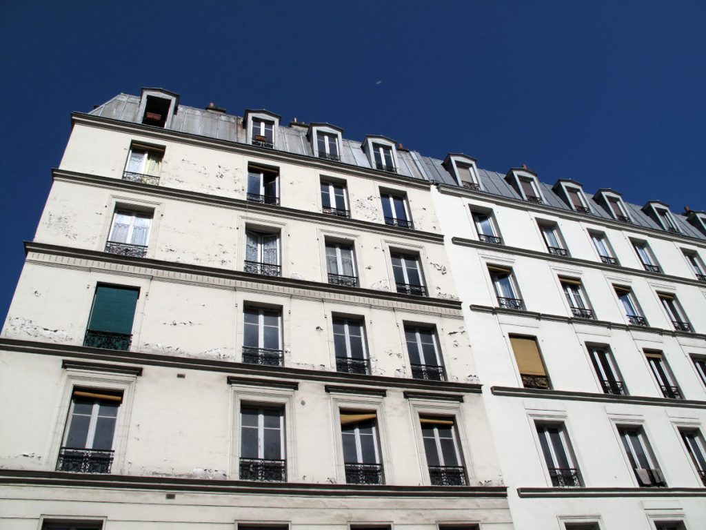 Copropriété - façade écaillée